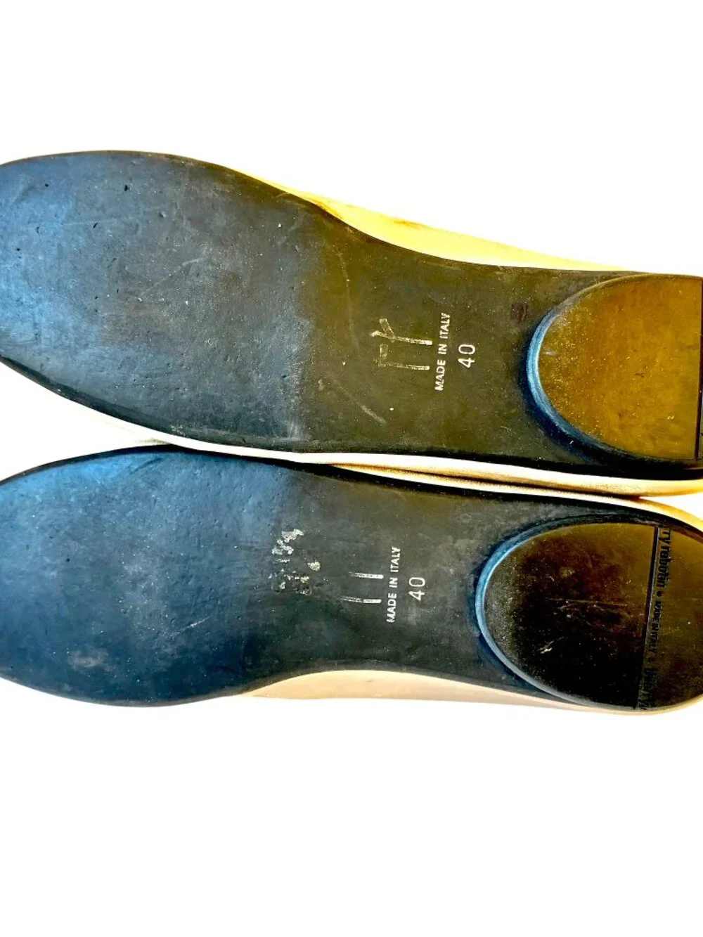 Thierry Rabotin Grace Platinum Gold Metalliic Leather Ballet Flat size 40 9.5